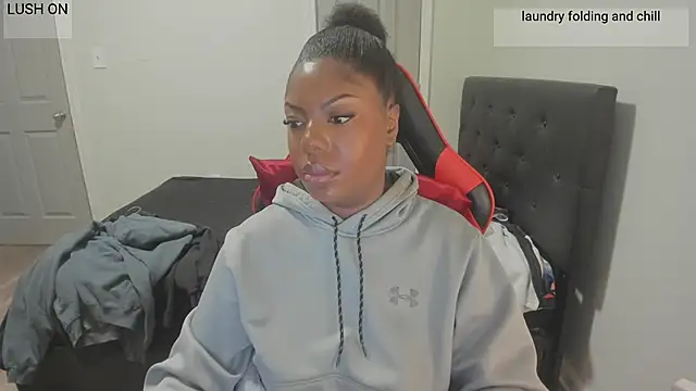 Chatroom XXX en direct de demi_xoxo
