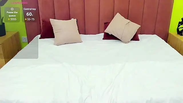Jennifer_Munoz live XXX chat