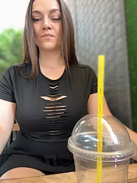 Živý XXX chat CrazyTori