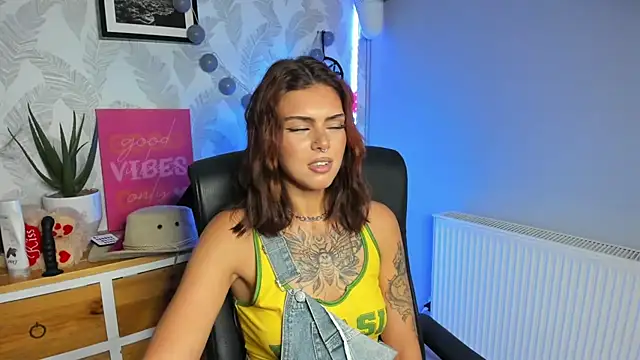 Nova_SIN Live XXX-chat