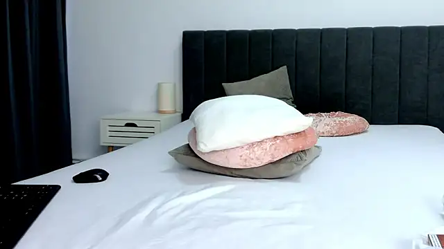 Živý XXX chat Layla_Ress