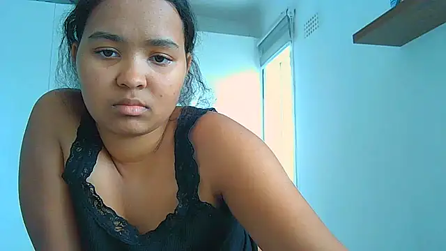 indianaphrodite1's Live XXX Chat