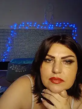 kataleya94 Adlı Modelin Canlı XXX Sohbeti