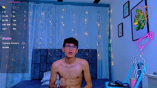 NicolasTorrez Live XXX-Chat