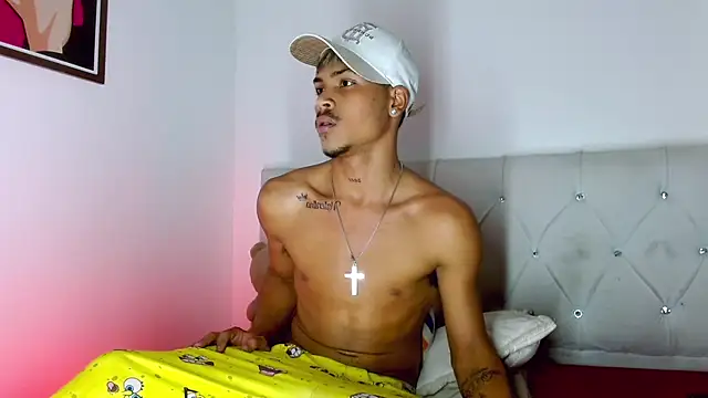 Angel_foxc13のライブXXXチャット