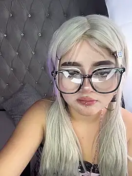 lya_nekko_ Chat XXX in diretta