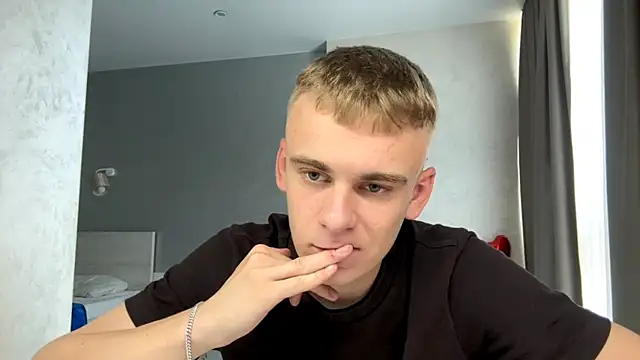 Chat +18 de SoloFury ao vivo