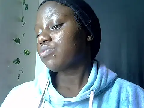 Happybree_'s Live XXX Chat