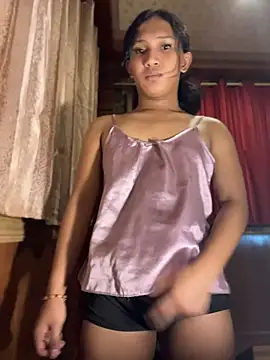 Chat XXX ao vivo de slutty_aki