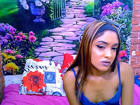 Chat +18 de IndianPretty14u2Luv ao vivo