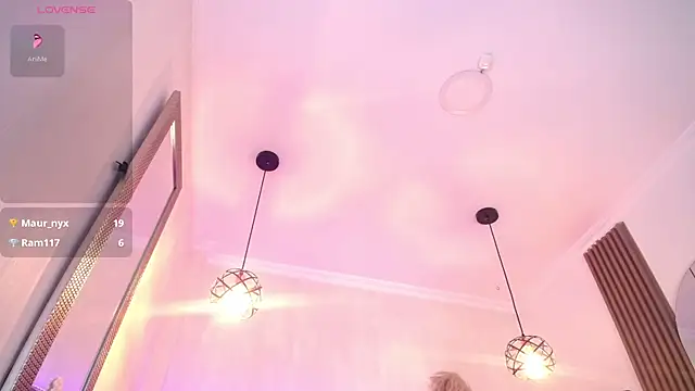 Amara_Davis1 XXX чат на живо