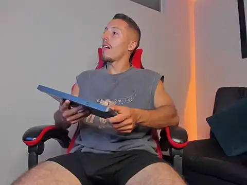 Master_Orioon Chat XXX live