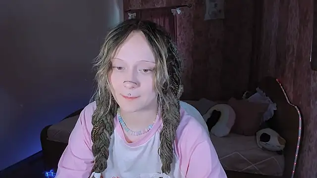 MariaMango élő XXX-chatje