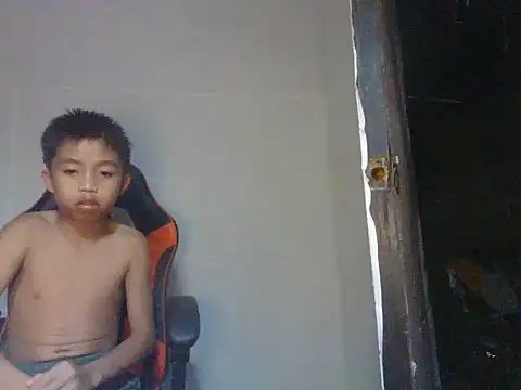 urzion Pertunjukan Webcam