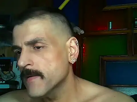 BrunoAlphaBR: απευθείας συνομιλία ΧΧΧ