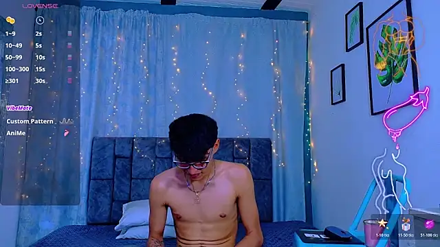 NicolasTorrez Chat XXX live