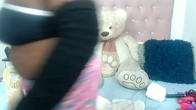 Negrabign Live XXX chat