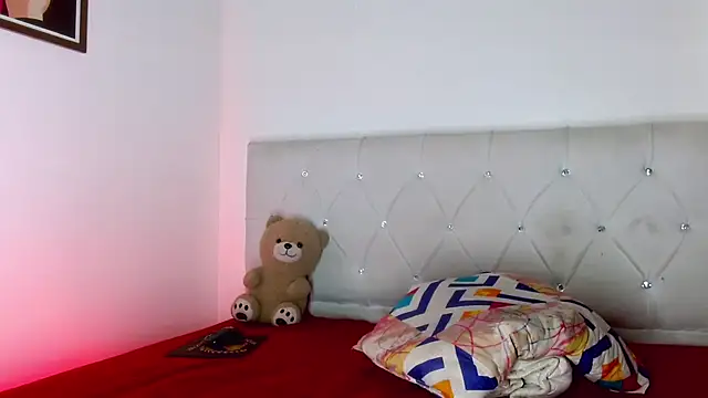 Angel_foxc13: онлайн-секс-чат