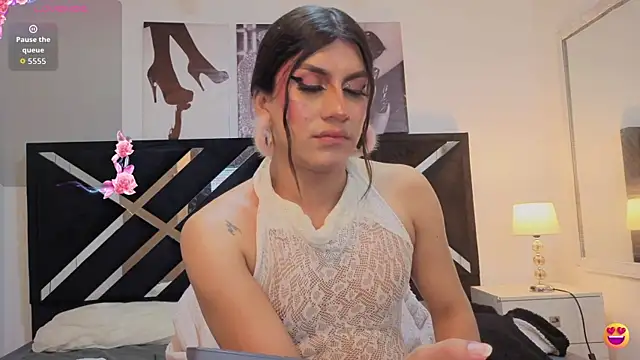 steff_bratz élő XXX-chatje