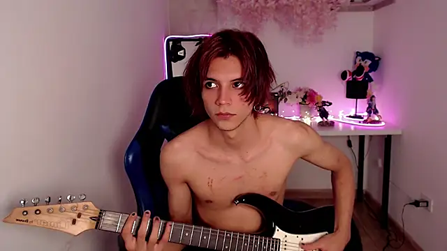 Show modela oli_dusk na web-kameri