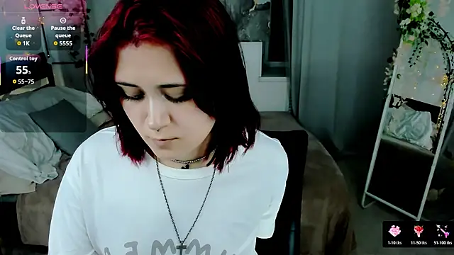Alexa_Lexi_ Adlı Modelin Canlı XXX Sohbeti