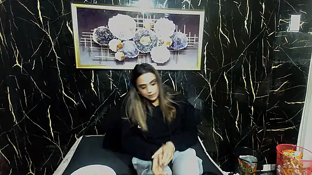 Luscious_Lexy 现场XXX聊天