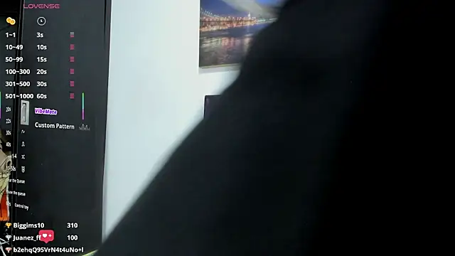 Chat +18 de Sofi_Velez_ ao vivo