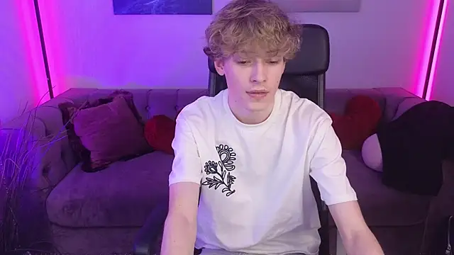 kevingarsiaa's Live XXX Chat