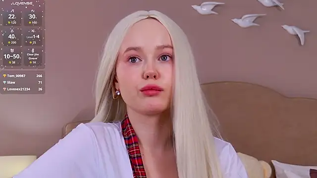 ElaraVance: онлайн-секс-чат