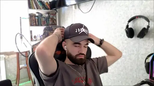 Онлайн чат XXX _Serious_Man