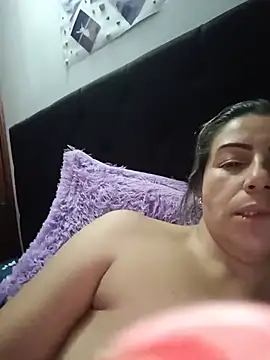 Chat XXX en directo de maynor_1998