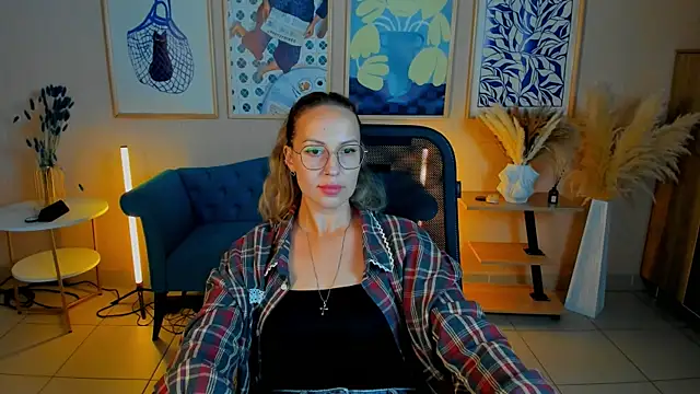 Charlotte_Hudson Live XXX-Chat