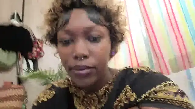 Chat XXX ao vivo de melanin_barbie