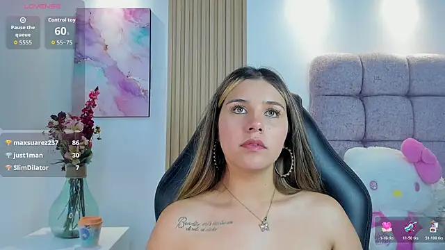 XXX chat uživo modela 1Sloppy_Fox4