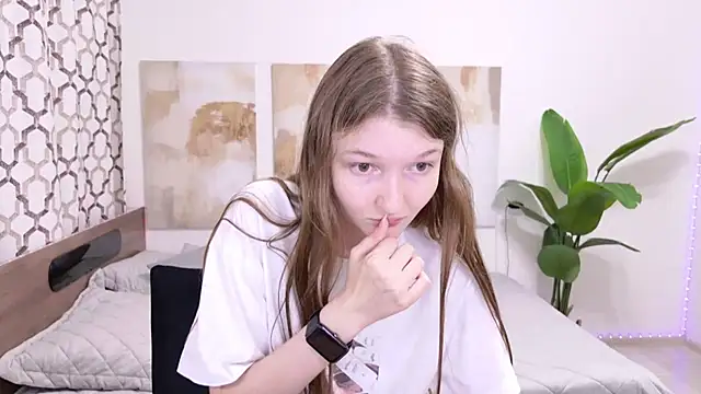 NikaRain Adlı Modelin Canlı XXX Sohbeti