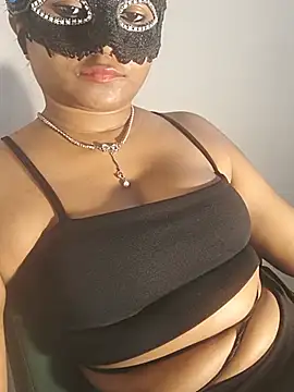 دردشة DIRTYSECRET_QUEEN_07 الجنسية المباشرة