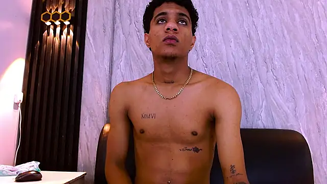 _Thiago12 – Naživo XXX chat