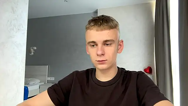 Онлайн чат XXX SoloFury