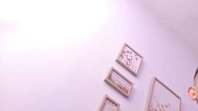 Chat XXX Live AdrianLust