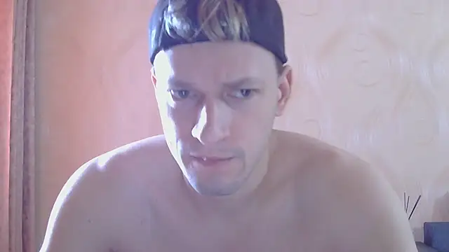 XXX chat uživo modela frama666