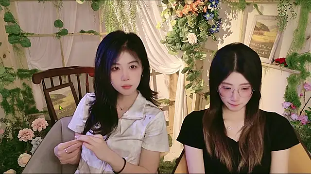 GuLuGroup Live XXX-chat