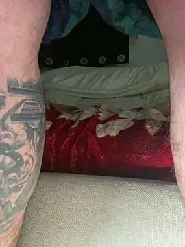 Chat +18 de GusanoDelicioso ao vivo