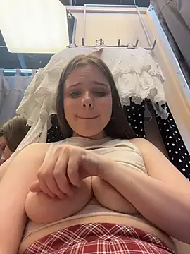 Živý XXX chat Lunabelle_