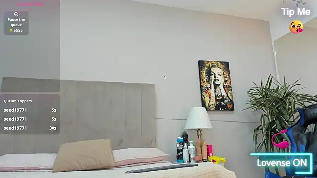 Chat +18 de Angie_abby ao vivo