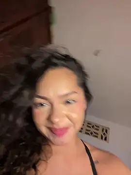 Evviiee_ Chat XXX in diretta