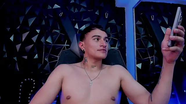Chatroom XXX en direct de LiamDeeps