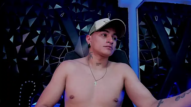 LiamDeeps Chat XXX live