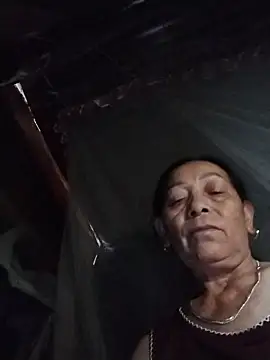 mouth22 Live XXX-Chat