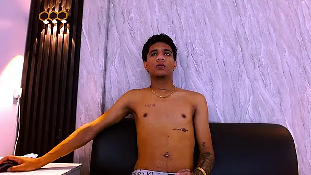 _Thiago12 Live XXX Chat