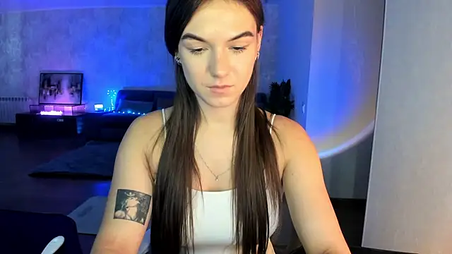 luna_lust_212's Live XXX Chat